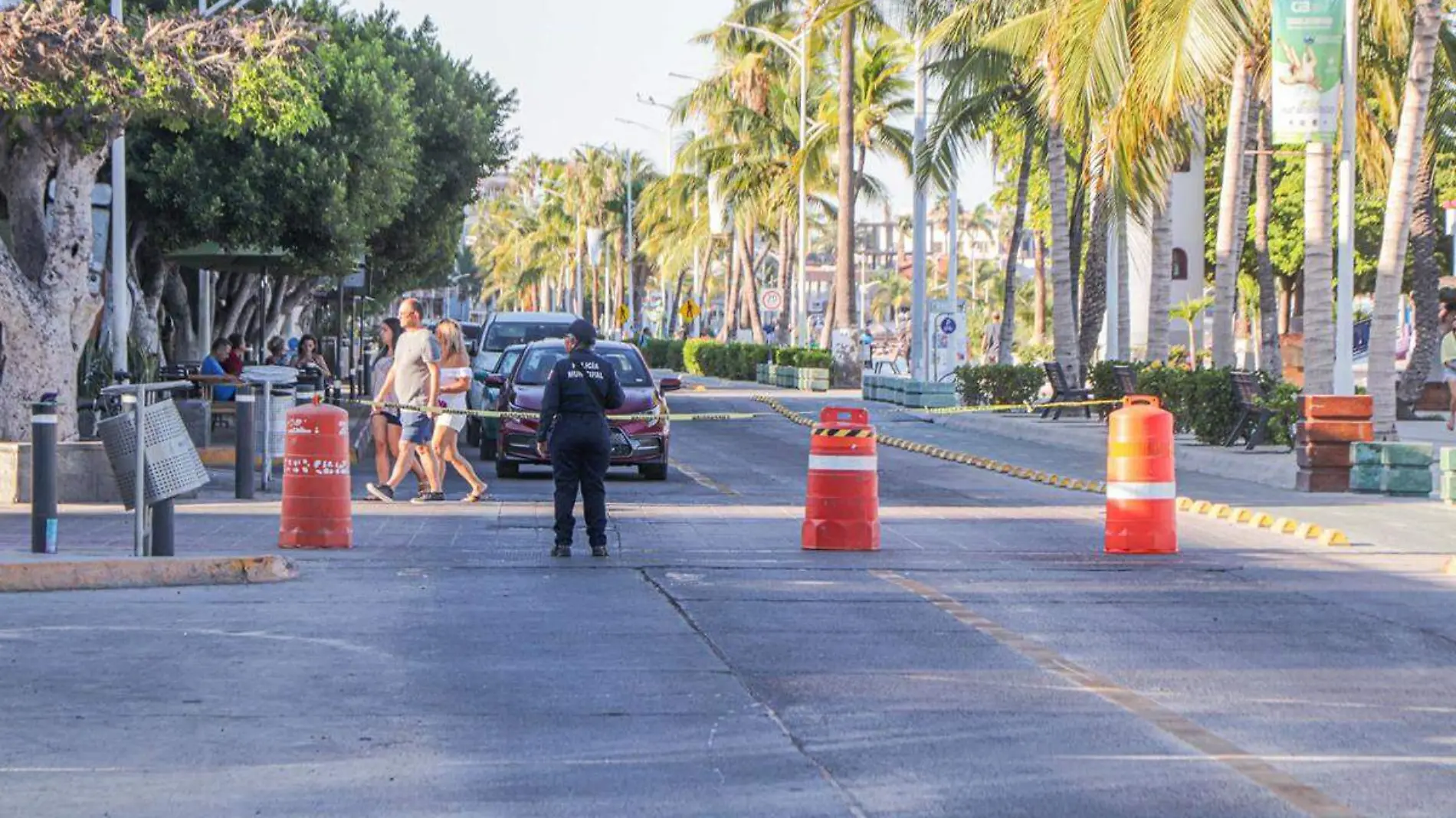 cierre vial malecon la paz